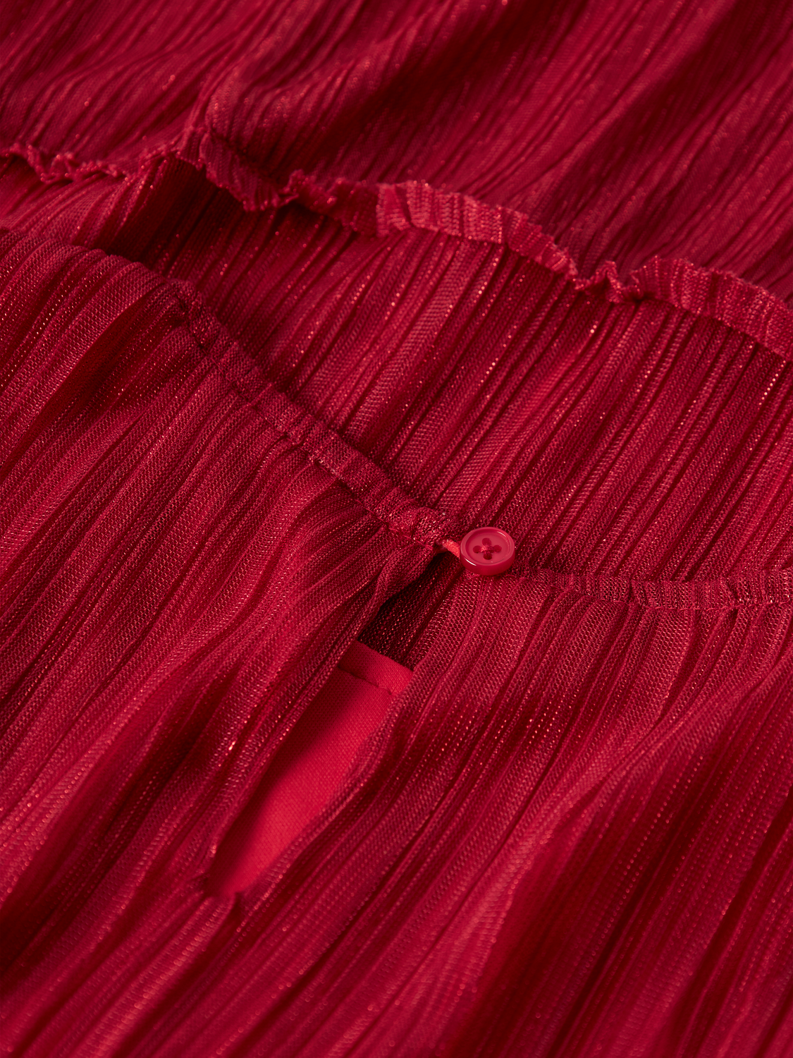 model_shot-front_full